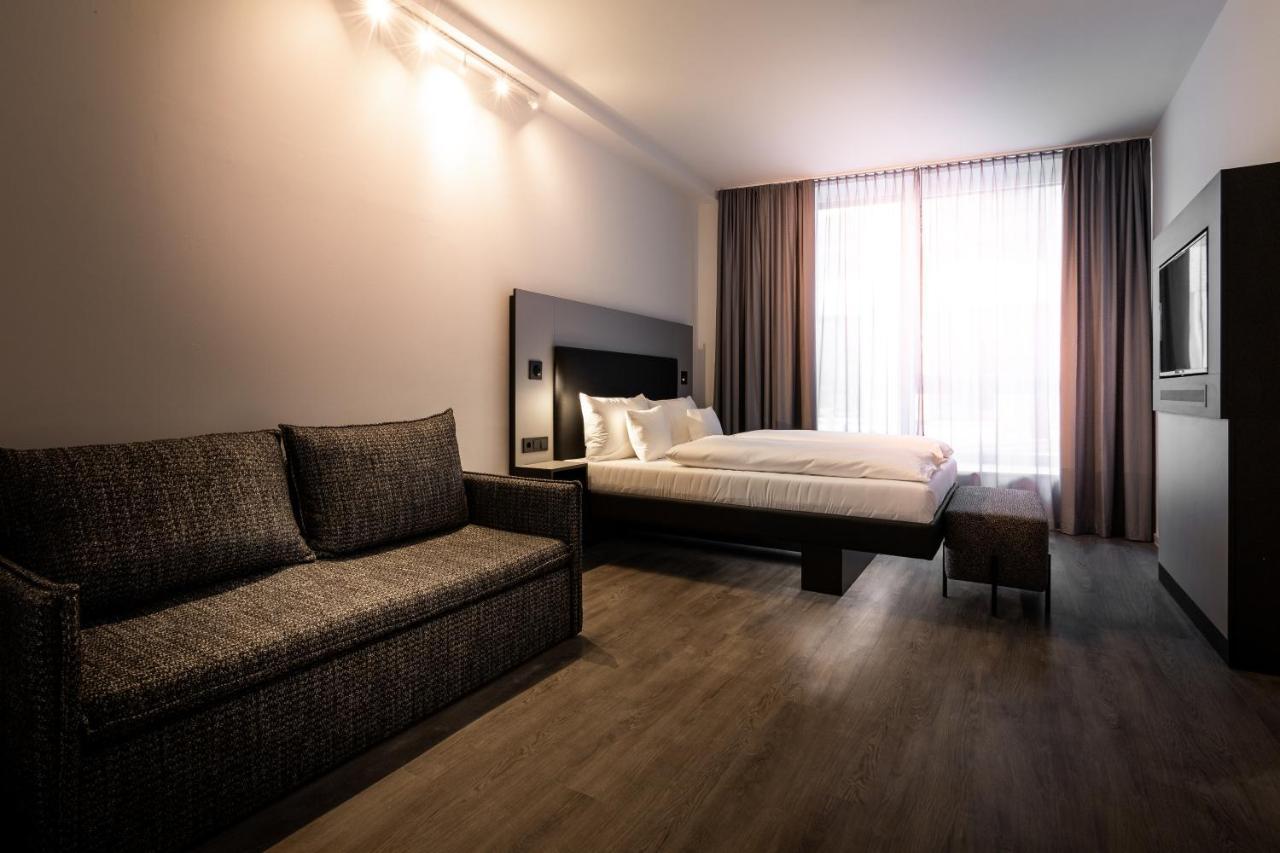 Esslingen am Neckar Ginn Apartment-Hotel Stuttgart-Esslingen מראה חיצוני תמונה