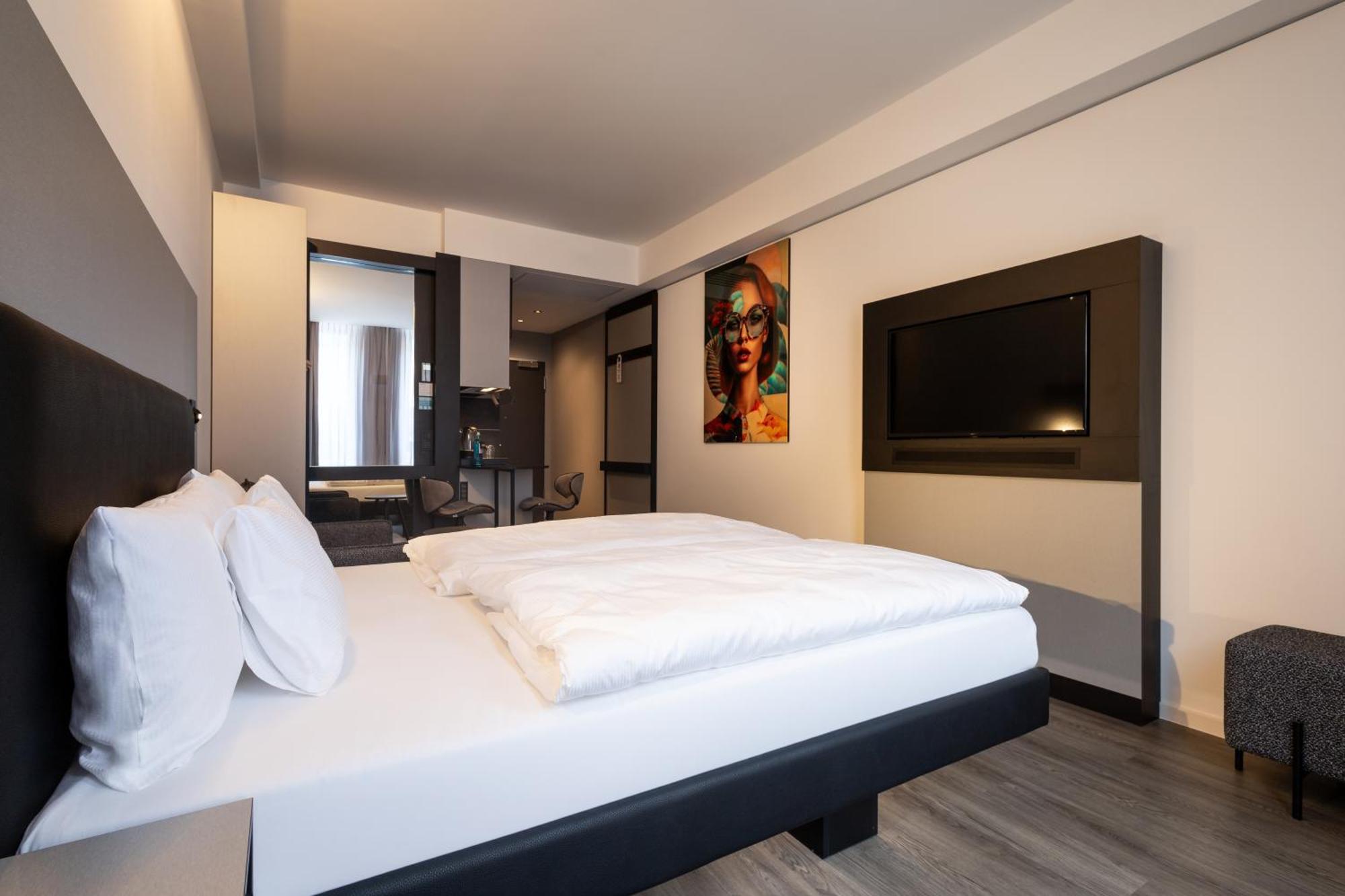 Esslingen am Neckar Ginn Apartment-Hotel Stuttgart-Esslingen מראה חיצוני תמונה